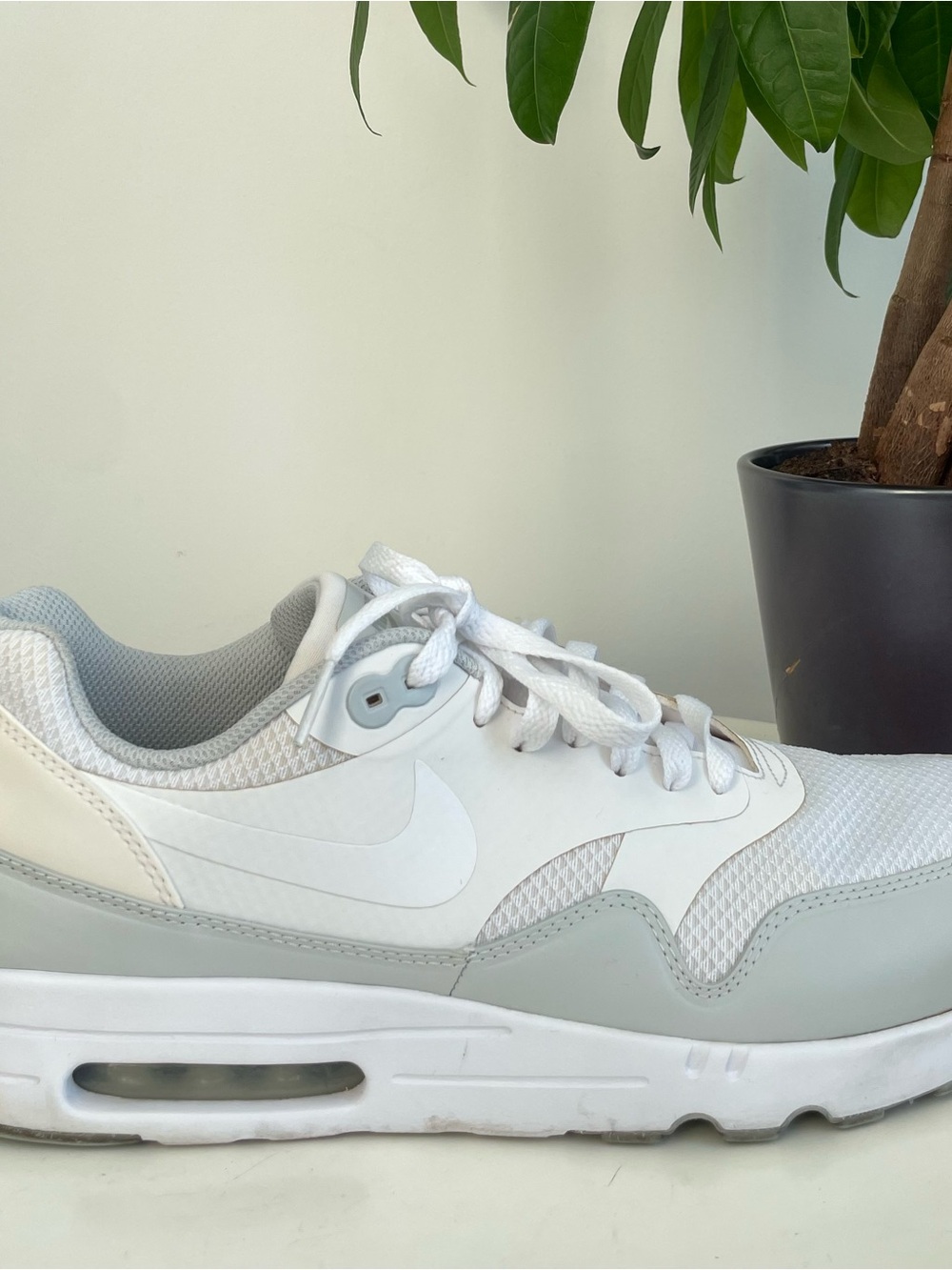 Men Size 10 Nike Air Max 1 Ultra 2.0 Essential White Platinum Shoes